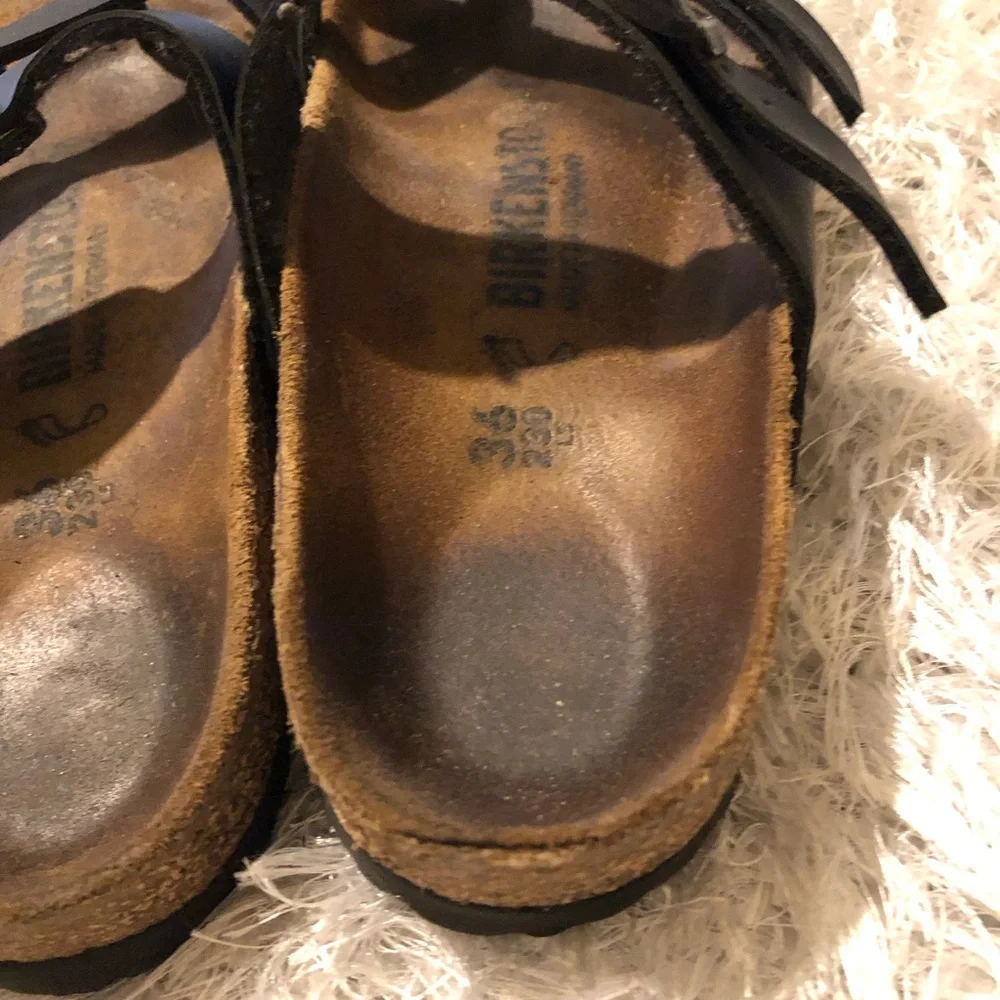 N/A comfortable stylish